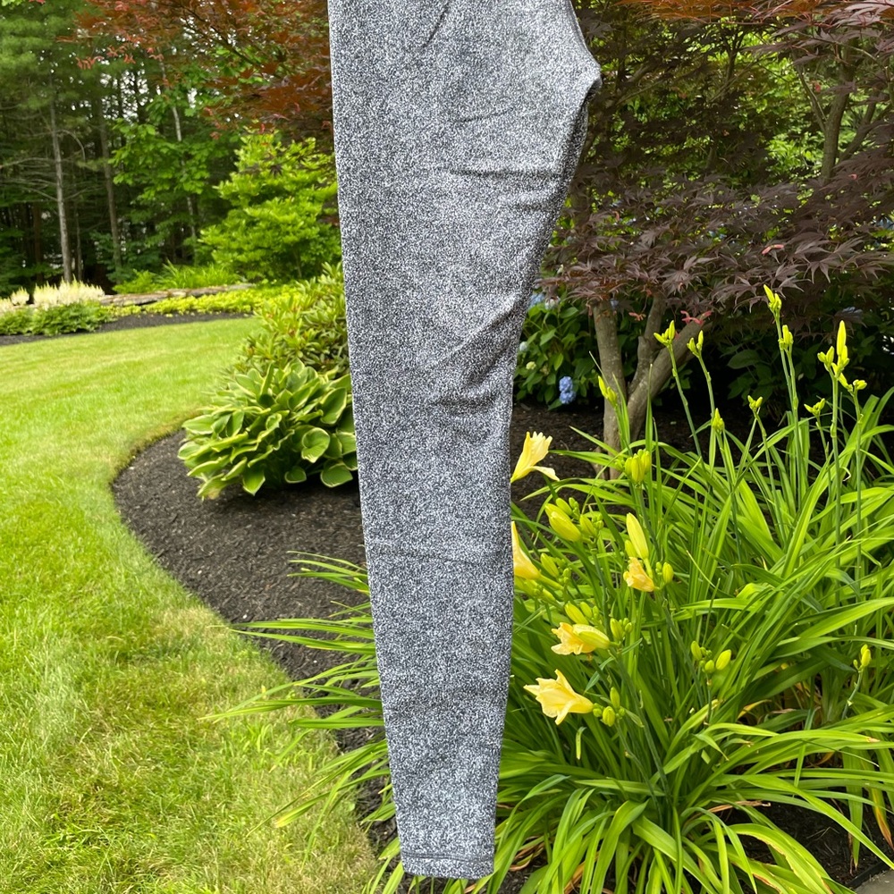 Lululemon Leggings!!! - Picture 2 of 2